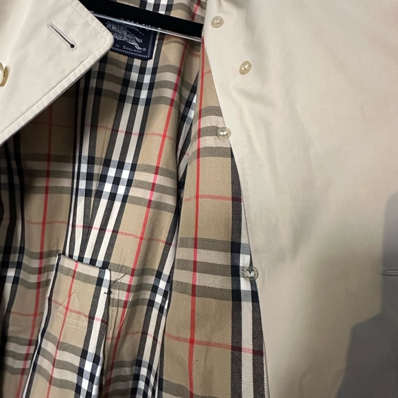 Burberry Beige Trench Coat Sz 8 Petite Made in England - Picture 13 of 16